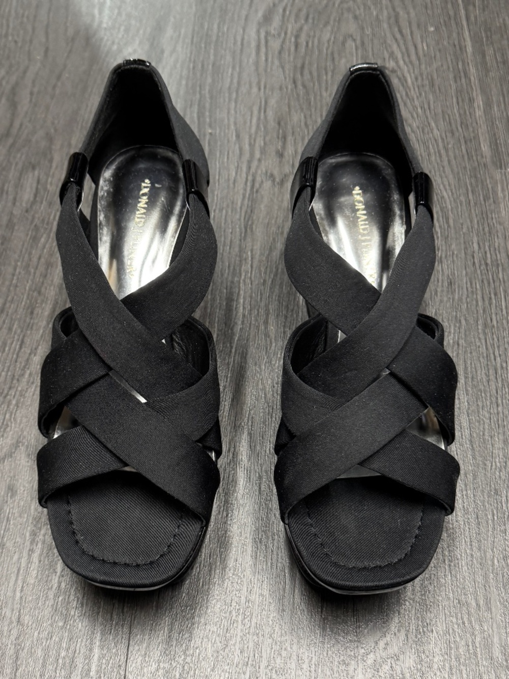 Donald J Pliner Shoes Size 7.5 Black Wedge Strappy Platform Sandals (Z21E)
